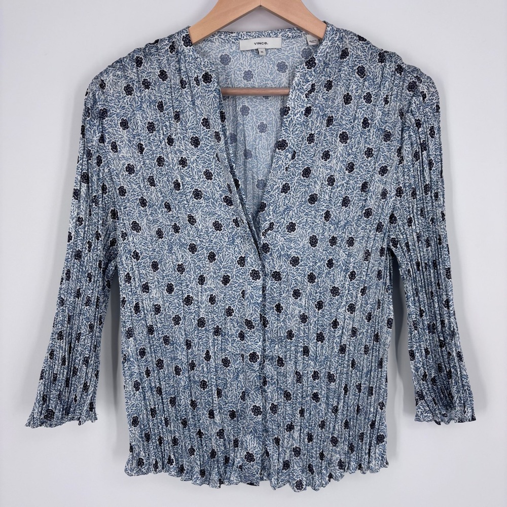 Vince Blue Floral Pleated Crinkle V-Neck Blouse Women XS Casual Lightweight Top